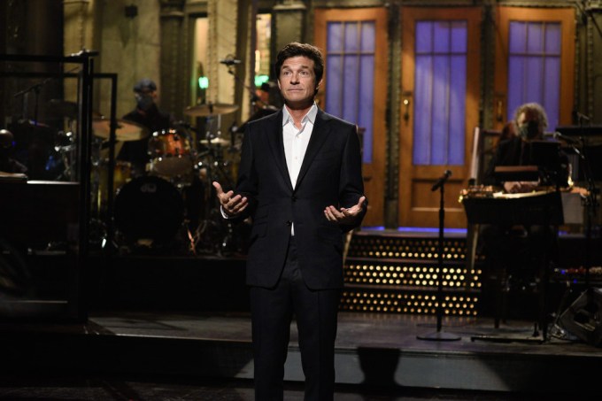 Jason Bateman hosts