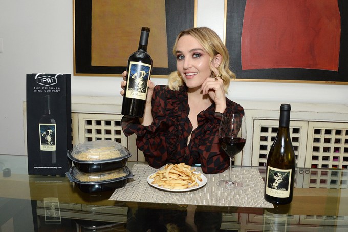 Chloe Fineman and The Prisoner Wine Company Introduce two new Prisoner Wines via Delivery Program