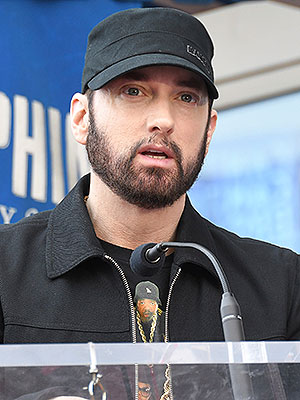 Eminem Rihanna Zeus