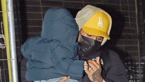Chris Brown, Aeko