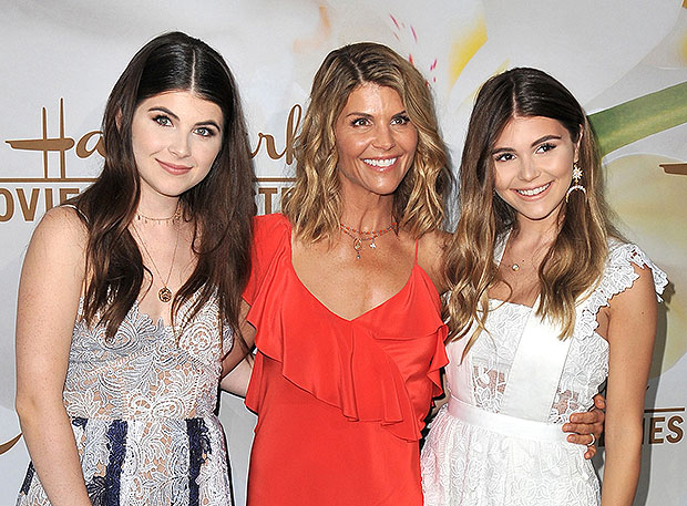 Lori Loughlin, Olivia Jade Giannulli, Isabella Giannulli