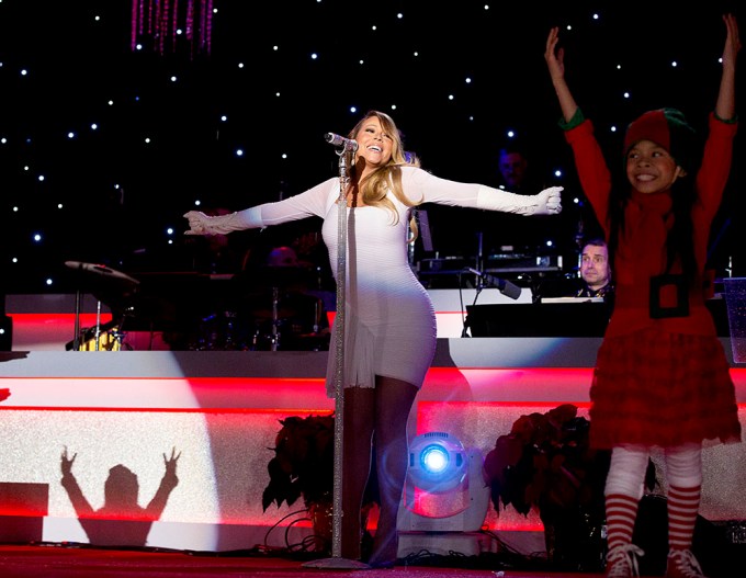 Mariah Carey Performs During the 2013 National Christmas Tree Lighting