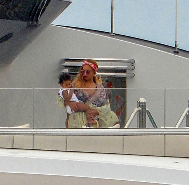 Beyonce & her family