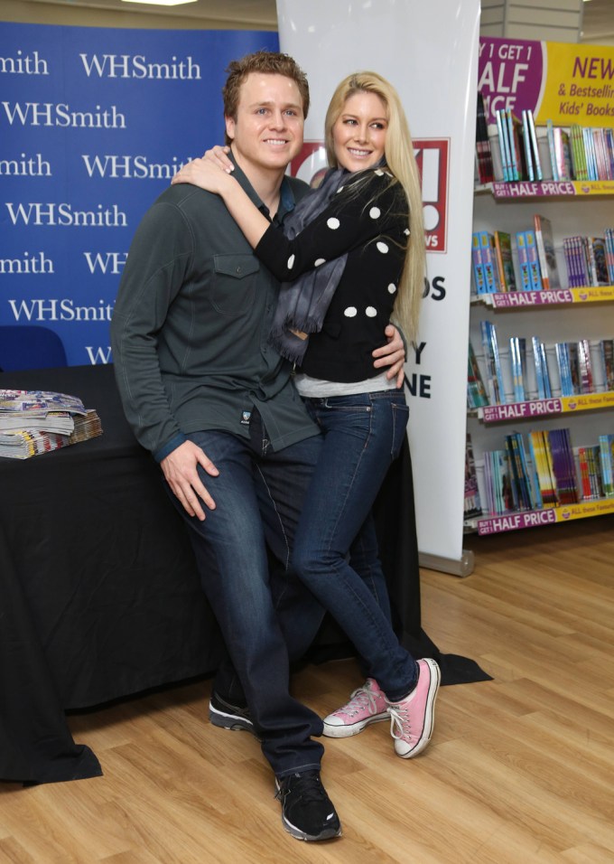 Heidi Montag & Spencer Pratt at WHSmith at Brent Cross