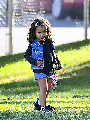 Dream Kardashian Wonder Woman Pic