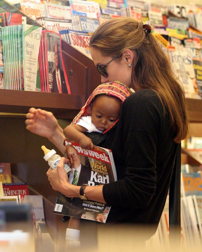 Zahara Jolie-Pitt & Angelina Jolie