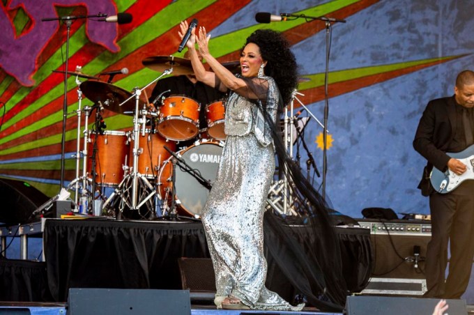 Diana Ross At The 2019 New Orleans Jazz & Heritage Festival