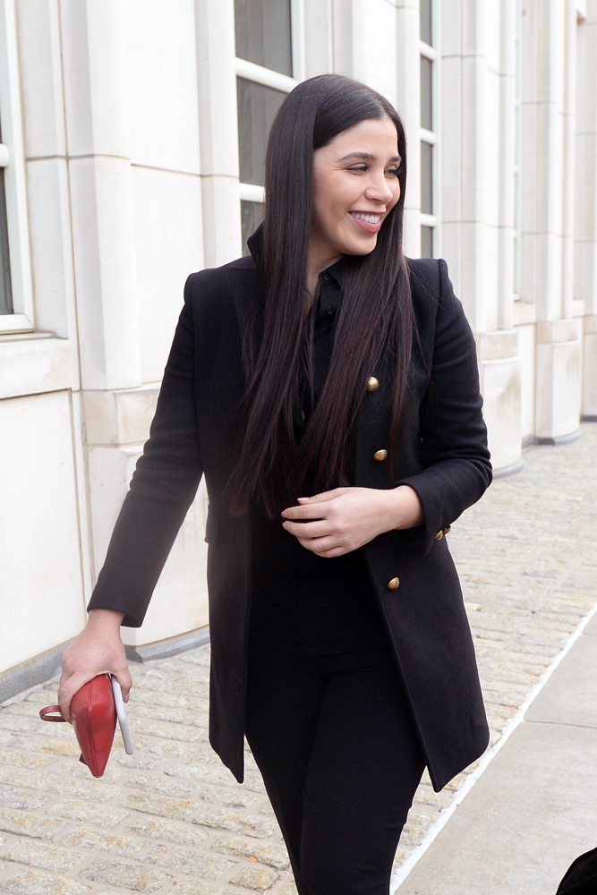 Emma Coronel Aispuro (El Chapo's Guzman Wife) is all smiles while arriving at brooklyn federal court attending el chapos trial. Guzman is been charged of trafficking drugs.

Pictured: Emma Coronel Aispuro
Ref: SPL5058808 280119 NON-EXCLUSIVE
Picture by: Elder Ordonez / SplashNews.com

Splash News and Pictures
USA: +1 310-525-5808
London: +44 (0)20 8126 1009
Berlin: +49 175 3764 166
photodesk@splashnews.com

World Rights, No Portugal Rights