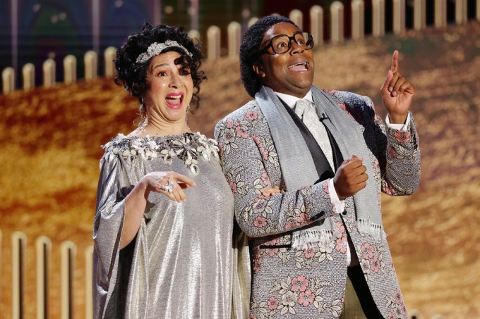 Maya Rudolph and Kenan Thompson