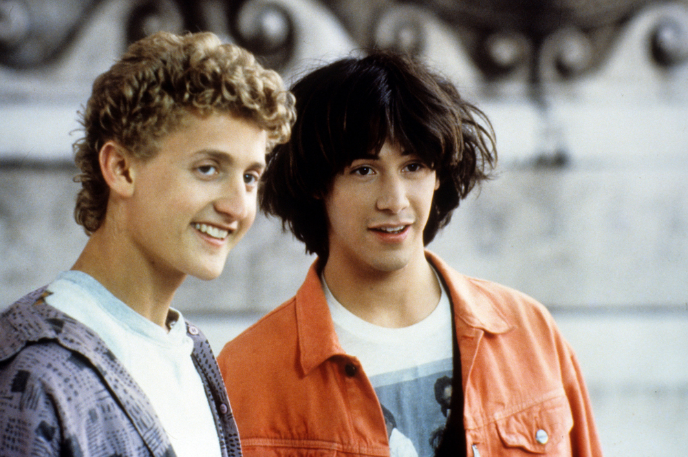 BILL AND TED'S EXCELLENT ADVENTURE, from left: Alex Winter, Keanu Reeves, 1989, © Orion/courtesy Everett Collection