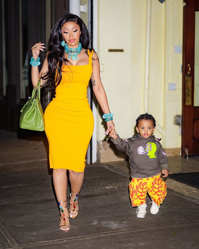 Cardi B & Son, Wave