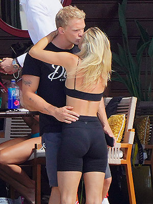 Cody Simpson, Marloes Stevens