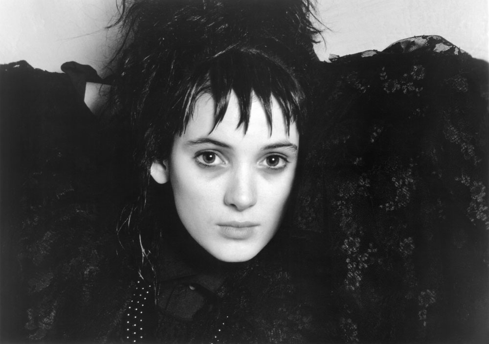 BEETLEJUICE, Winona Ryder,  1988. ©Warner Brothers / Courtesy: Everett Collection.