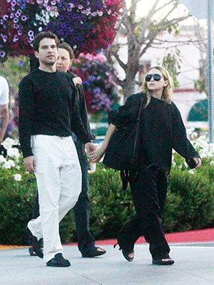 Ashley Olsen Louis Eisner