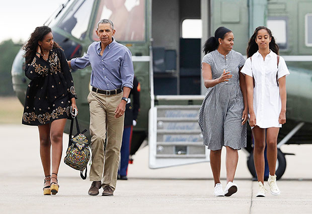 Michelle Sasha Malia Barack Obama