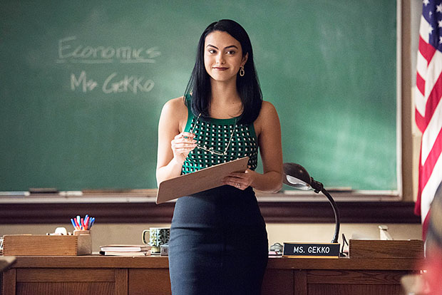 Camila Mendes