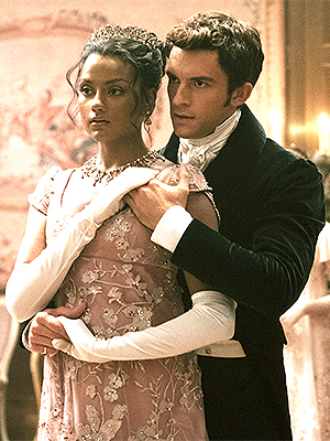 Bridgerton. (L to R) Simone Ashley as Kate Sharma, Jonathan Bailey as Anthony Bridgerton in episode 204 of Bridgerton. Cr. Liam Daniel/Netflix © 2022
