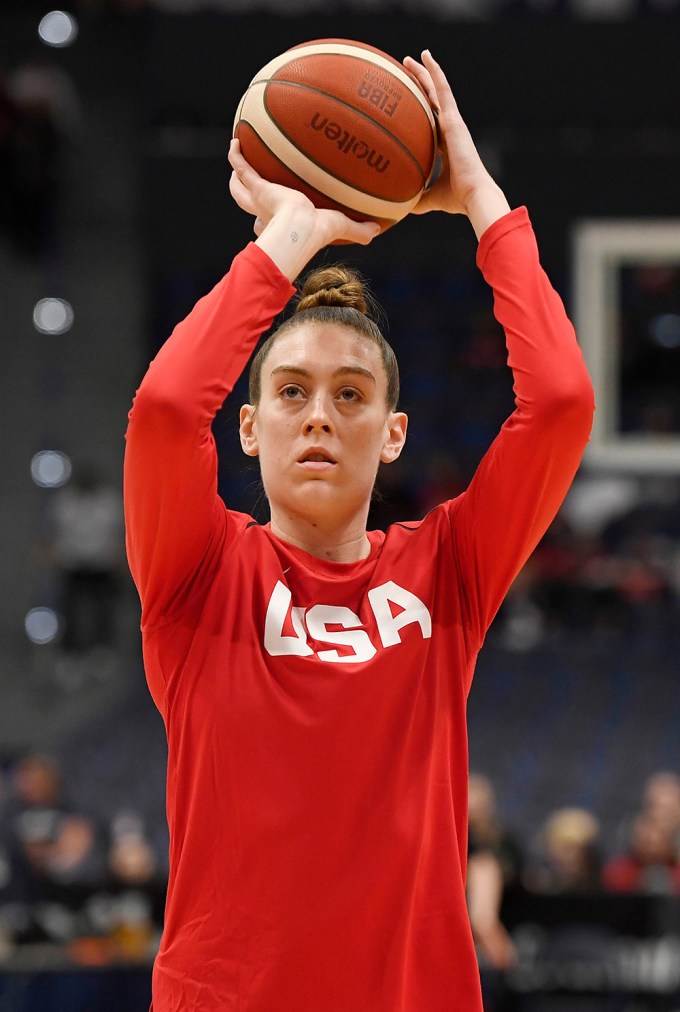 Breanna Stewart On The Court