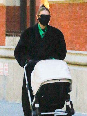 Gigi Hadid baby Khai matching pic