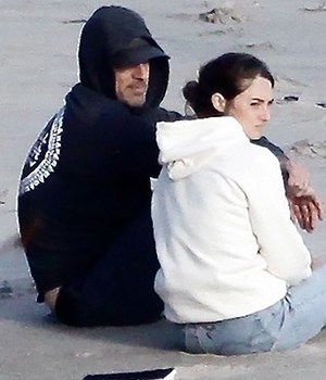 Shailene Woodley, Aaron Rodgers