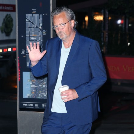 Matthew Perry is up bright and early to promote his new book 'Friends, Lovers and the Big Terrible Thing' on Good Morning America in New York City

Pictured: Matthew Perry
Ref: SPL5498568 311022 NON-EXCLUSIVE
Picture by: Christopher Peterson / SplashNews.com

Splash News and Pictures
USA: +1 310-525-5808
London: +44 (0)20 8126 1009
Berlin: +49 175 3764 166
photodesk@splashnews.com

World Rights