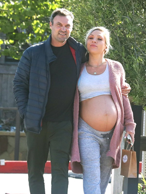 Brian Austin Green, Sharna Burgess