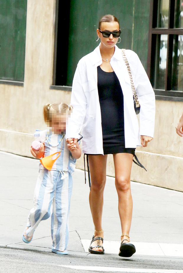 irina shayk and daughter lea