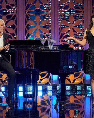 THE CELEBRITY DATING GAME - “Carson Kressley and Iggy Azalea” – Carson Kressley from “Ru Paul’s Drag Race” is looking for someone with a sense of humor. He quizzes the suitors to come up with the perfect date while Michael Bolton performs a parody of “I Don’t Want to Miss a Thing.” Meanwhile, rapper and songwriter Iggy Azalea asks contestants how they would feel about dating someone significantly more popular and Michael Bolton sings “Don’t Stop” to help the suitors figure things out on “The Celebrity Dating Game,” airing MONDAY, JUNE 21 (10:00-11:00 p.m. EDT), on ABC. (ABC/Craig Sjodin)
MICHAEL BOLTON, ZOOEY DESCHANEL