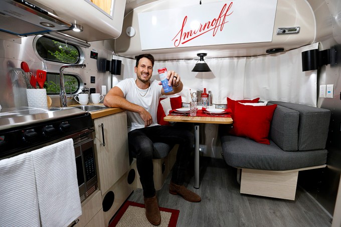 Smirnoff Teams Up With Russell Dickerson To Give Away Custom Camper And Epic Experience To Indianapolis Nurse As Part Of Smirnoff’s Red, White, & Berry “Summer Of 2,021 Dreams”