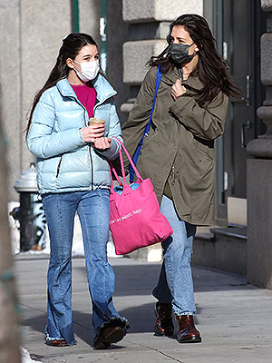 katie holmes and suri cruise