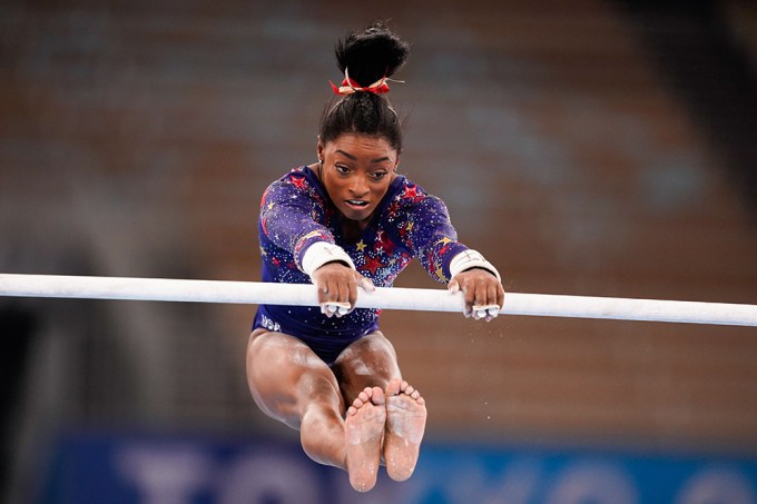 Simone Biles On The Bars