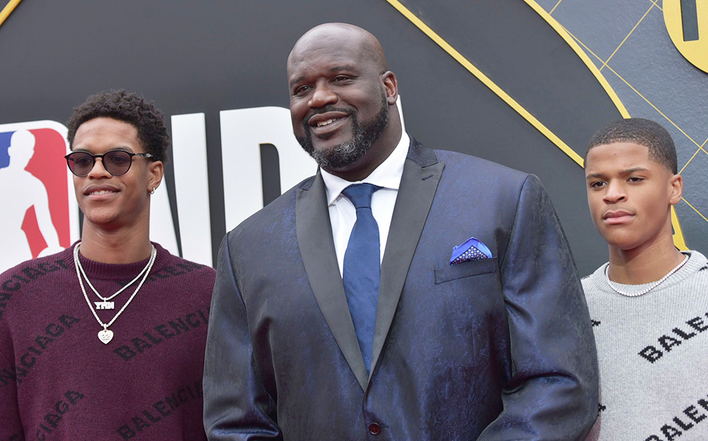 KILL NOTICE
Mandatory Credit: Photo by Richard Shotwell/Invision/AP/Shutterstock (10320729af)
Shaquille O'Neal, Shareef O'Neal, Shaqir O'Neal. Shaquille O'Neal, center, and sons Shareef O'Neal, left, and Shaqir O'Neal arrive at the NBA Awards, at the Barker Hangar in Santa Monica, Calif
2019 NBA Awards - Arrivals, Santa Monica, USA - 24 Jun 2019
KILL NOTICE - This image has been withdrawn. Please remove all copies and do not publish.