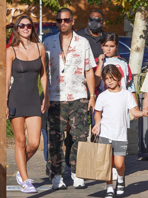 scott disick and amelia hamlin and his kids