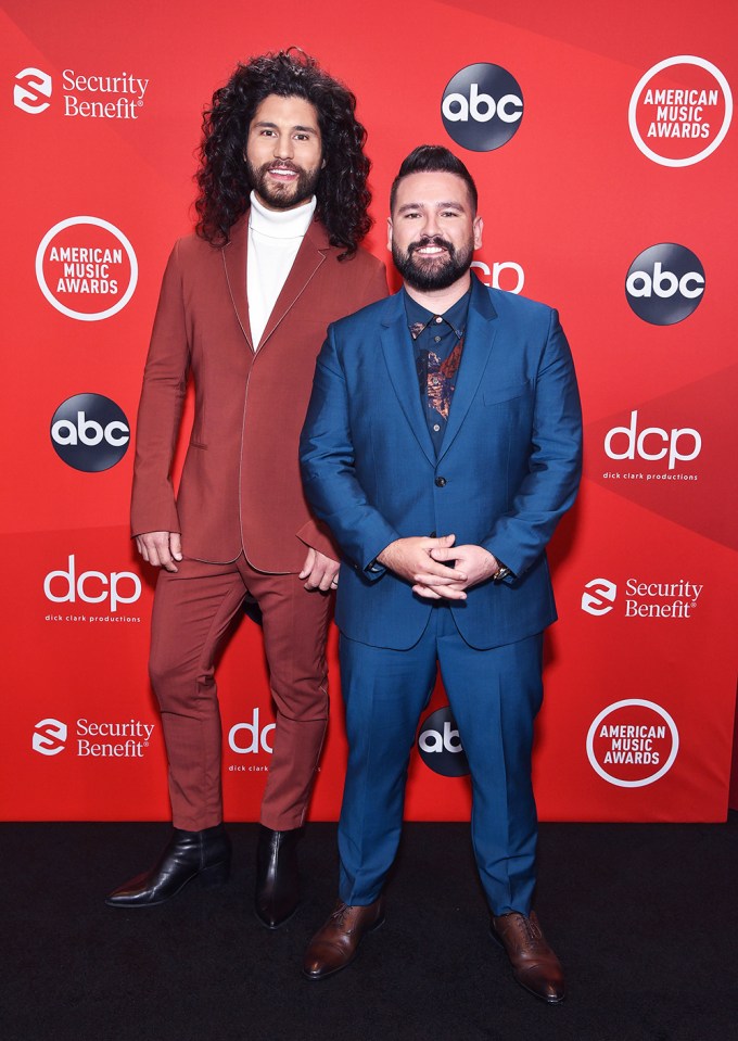 Dan + Shay On AMAs Red Carpet