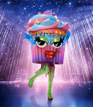 MASKED SINGER: Cupcake. CR: FOX. ©2021 FOXS MEDIA LLC.