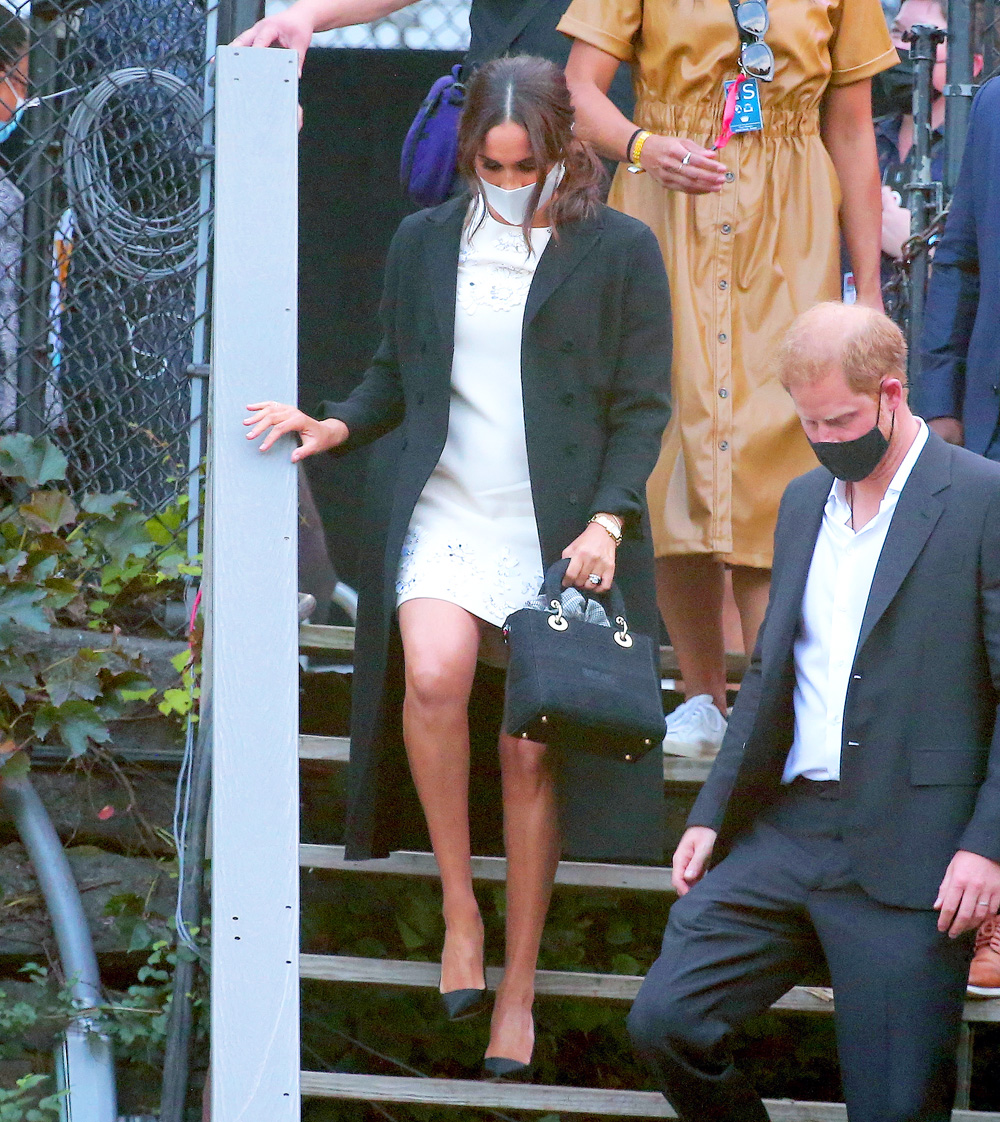 Prince Harry and Meghan Duchess of Sussex leaving The Global Citizen Festival in Central Park, New York, NY on September 25, 2021. Photo by Dylan Travis/ABACAPRESS.COM

Pictured: Prince Harry,Meghan Markle
Ref: SPL5260459 250921 NON-EXCLUSIVE
Picture by: AbacaPress / SplashNews.com

Splash News and Pictures
USA: +1 310-525-5808
London: +44 (0)20 8126 1009
Berlin: +49 175 3764 166
photodesk@splashnews.com

United Arab Emirates Rights, Australia Rights, Bahrain Rights, Canada Rights, Greece Rights, India Rights, Israel Rights, South Korea Rights, New Zealand Rights, Qatar Rights, Saudi Arabia Rights, Singapore Rights, Thailand Rights, Taiwan Rights, United Kingdom Rights, United States of America Rights