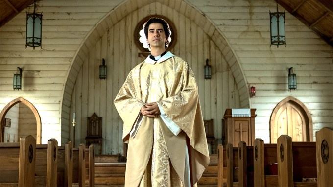 Hamish Linklater
