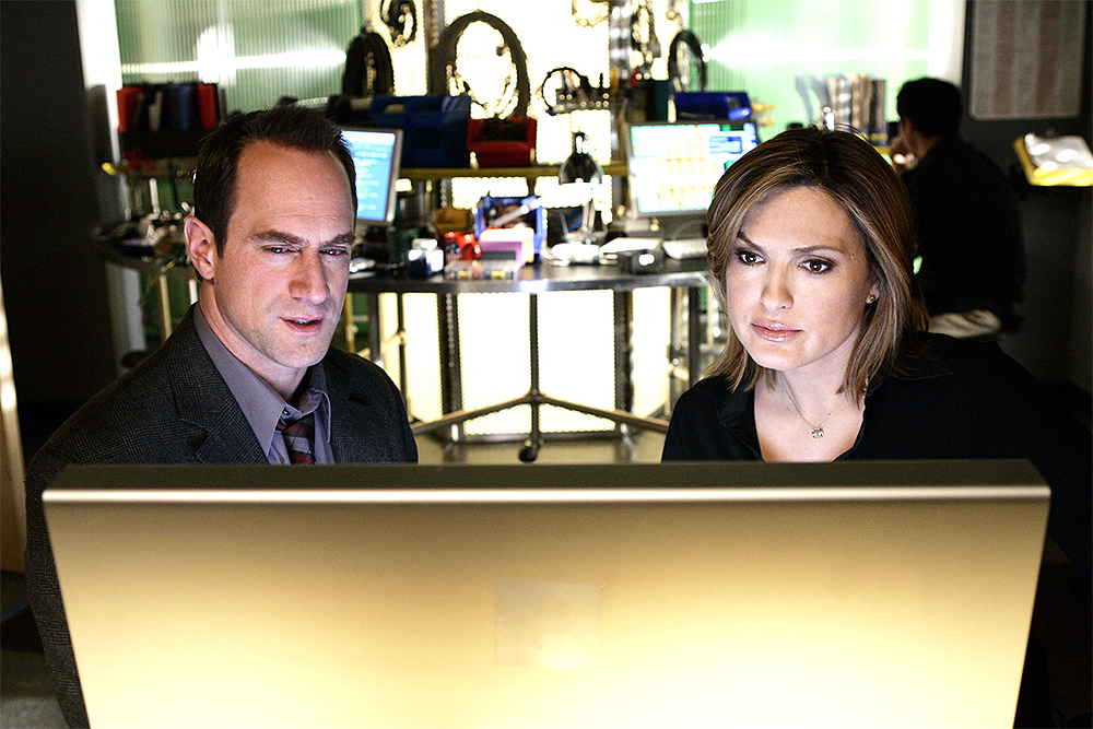 LAW AND ORDER: SPECIAL VICTIMS UNIT, Christopher Meloni, Mariska Hargitay, 'Influence', (Season 7, a