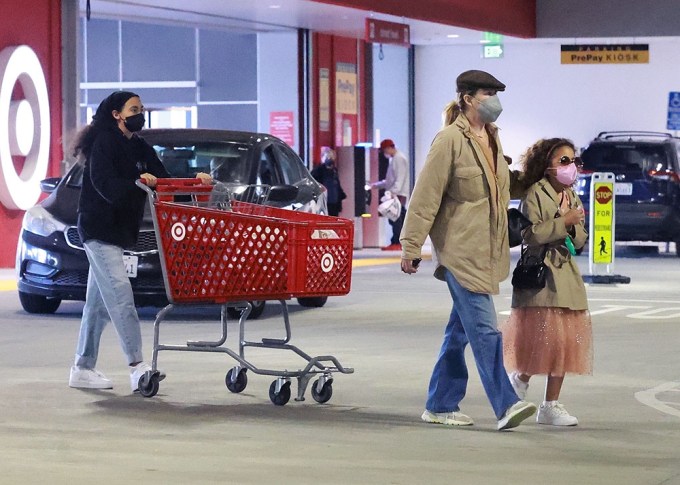 Ellen Pompeo & Her Daughters Out Shopping