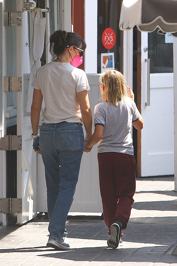 jennifer garner and son samuel