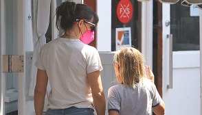 jennifer garner and her son samuel