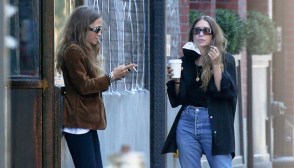 Mary-Kate & Ashley Olsen