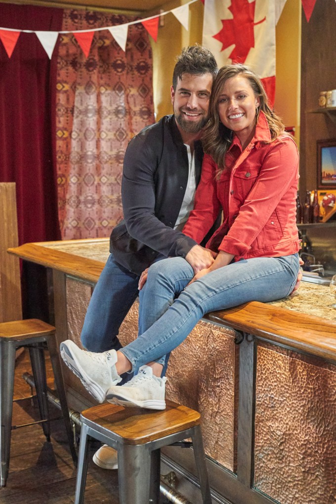 Blake Moynes & Katie Thurston Pose While Filming ‘The Bachelorette’