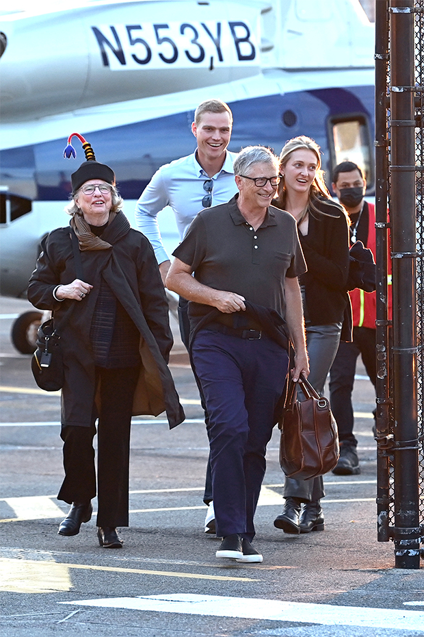 Bill Gates & Family Friends 