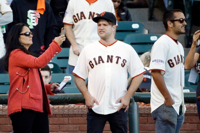 Robin Williams With Zak and Zelda At A World Series Game