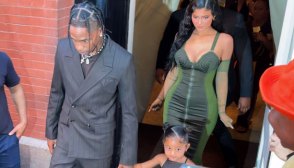 Travis Scott Stormi