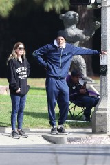 Los Feliz, CA  - *EXCLUSIVE*  - Ellen Pompeo and her husband Chris Ivery enjoy some fresh air while out for a Sunday morning hike in Los Feliz.

Pictured: Chris Ivery, Ellen Pompeo

BACKGRID USA 7 NOVEMBER 2021 

USA: +1 310 798 9111 / usasales@backgrid.com

UK: +44 208 344 2007 / uksales@backgrid.com

*UK Clients - Pictures Containing Children
Please Pixelate Face Prior To Publication*