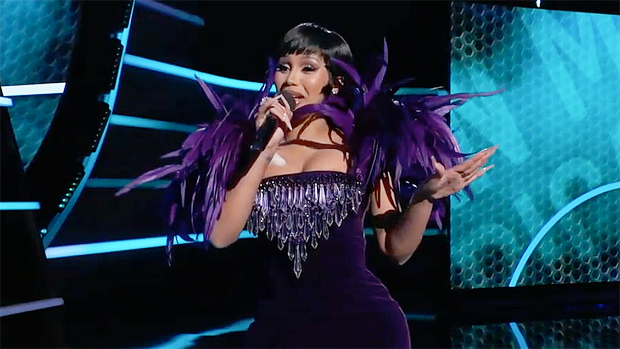 cardi b AMAs 2021