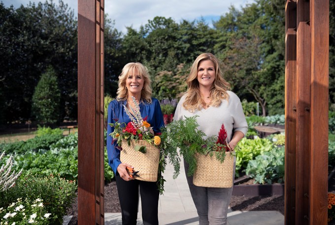 Host Trisha Yearwood, as seen on White House Thanksgiving, Special.