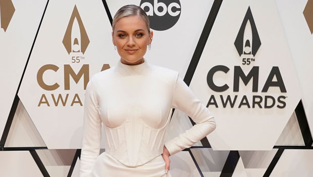 kelsea ballerini cma awards 2021